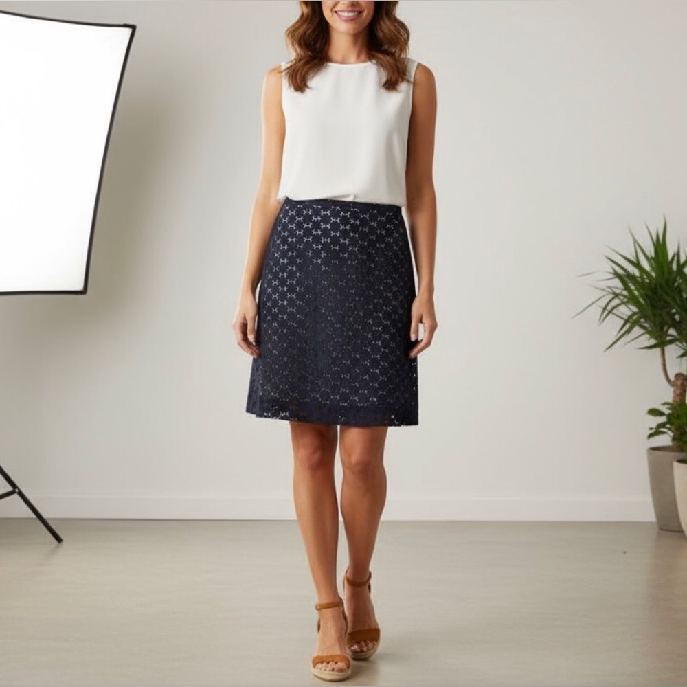 Ann Taylor LOFT Eyelet A-Line Skirt Midnight Blue Size 4 Cottagecore Coastal